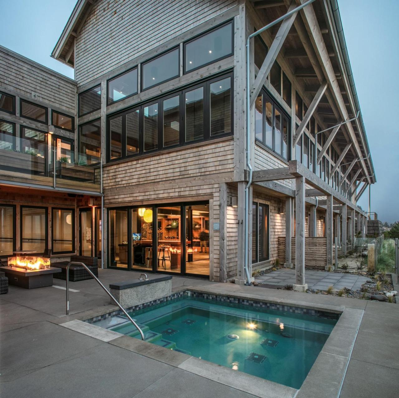 Headlands Coastal Lodge & Spa Pacific City Exterior foto